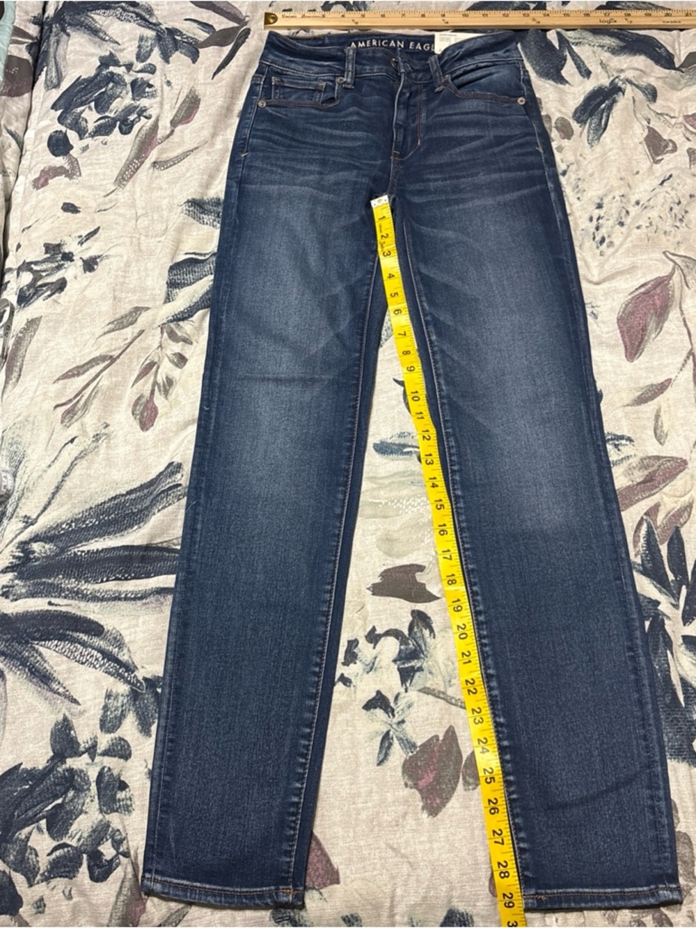 American Eagle Outfitters Women's Dark Blue Skinny Jeans